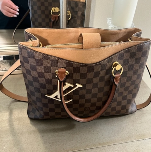 Louis Vuitton Damier Ebene LV Riverside - Picture 6 of 7